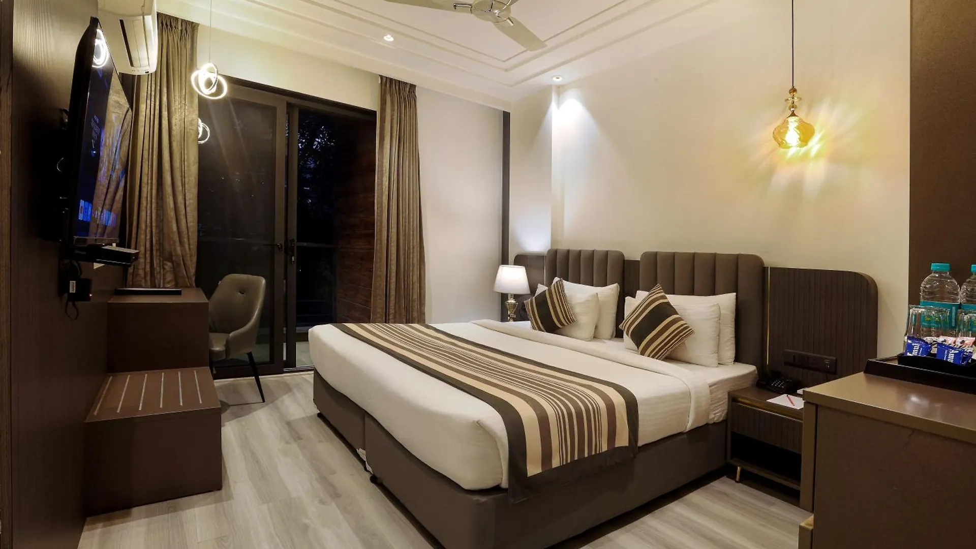 Opo Hotel Iffco Chowk Gurgaon India