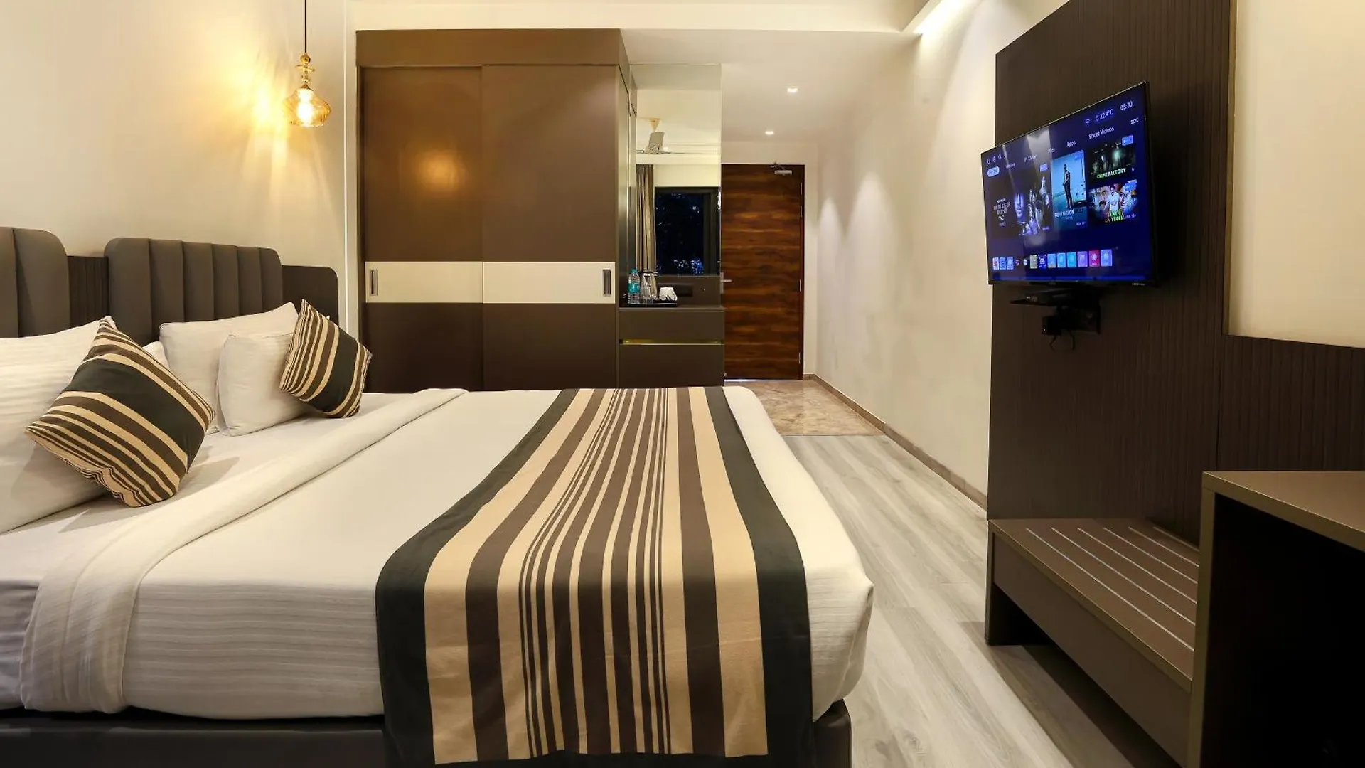 Opo Hotel Iffco Chowk Gurgaon India
